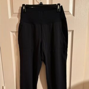 Athleta women’s black jogging pant